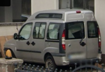 Doblo google maps march 2022 -close-up-c.jpg